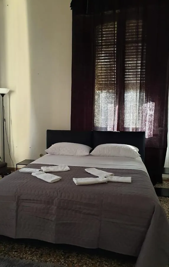 Camere King Римини 0*,  Италия